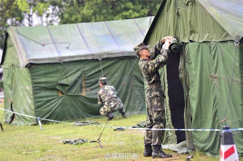 万宁军用充气大型帐篷